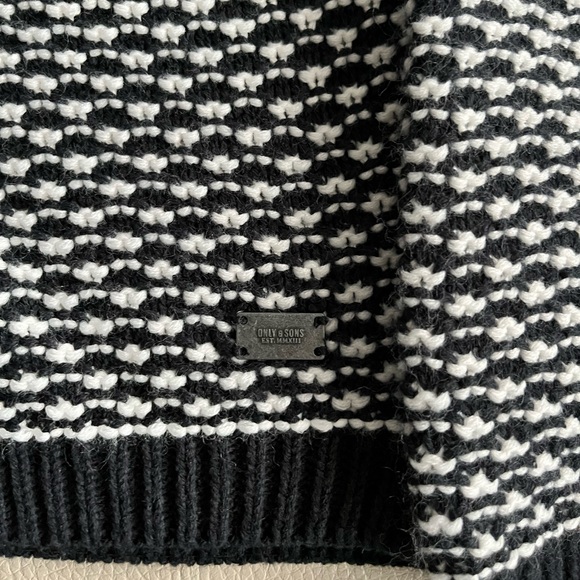 NWOT - Only & Sons Men’s Cotton Blended Buttoned Cardigan- Size L - Picture 3 of 8